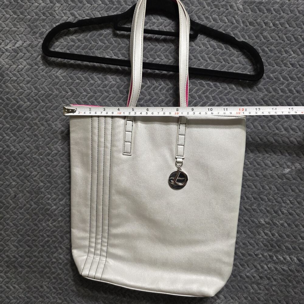 Dillard’s Metallic Silver Tote Bag Pink Lining Shoulder Shopper Purse - Picture 3 of 8